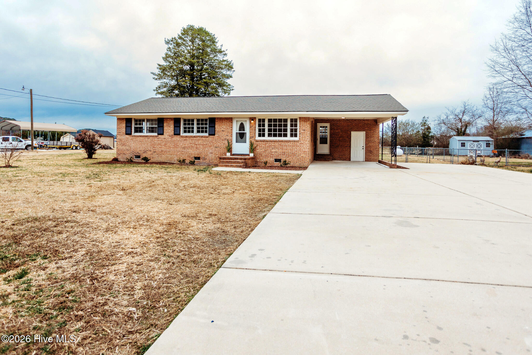 4559 Yank Road Wilson, NC 27893 - Photo 19 of 20 Front with Drive