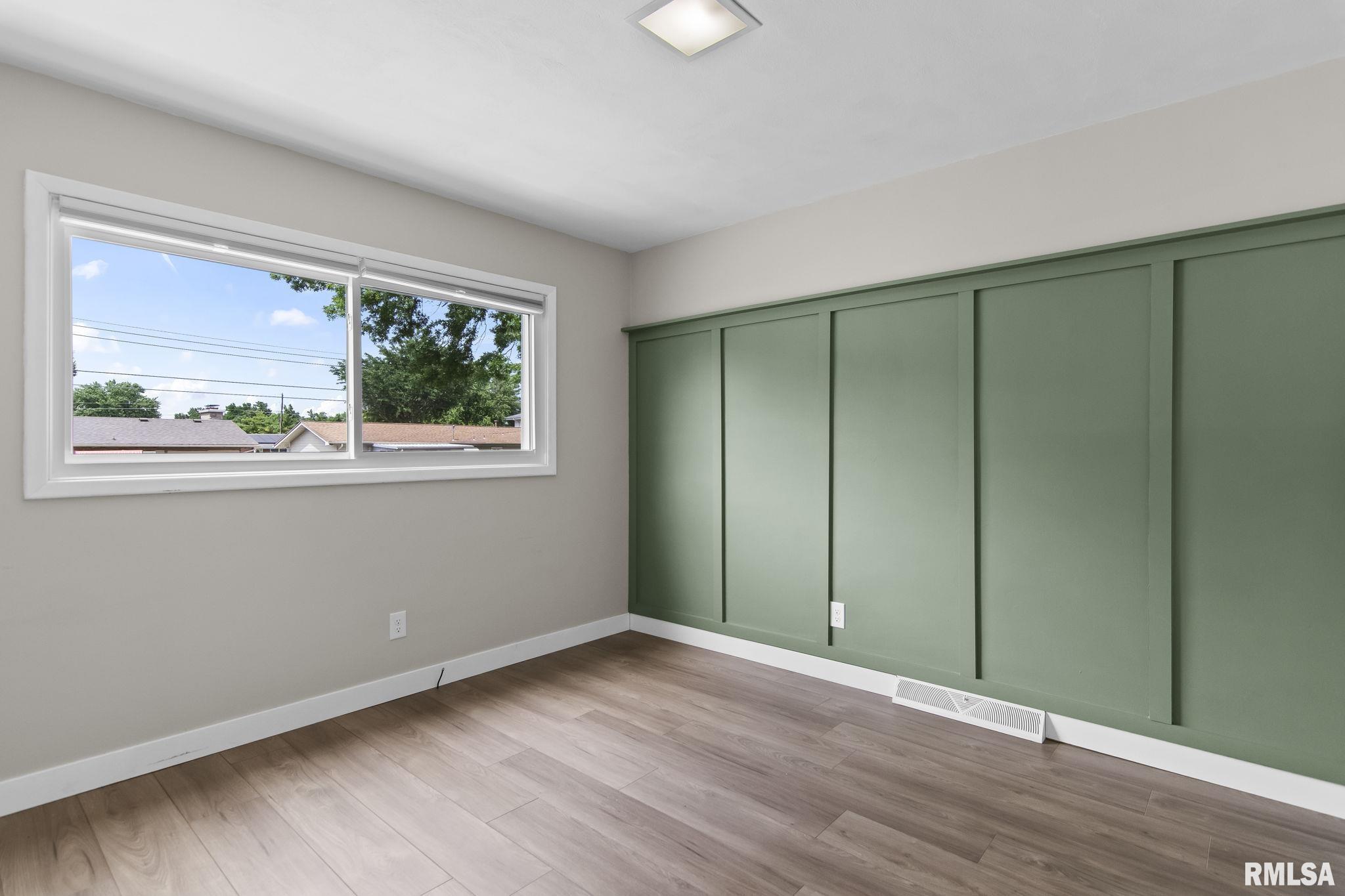 108 Collier Drive Springfield, IL 62704 - Photo 16 of 47