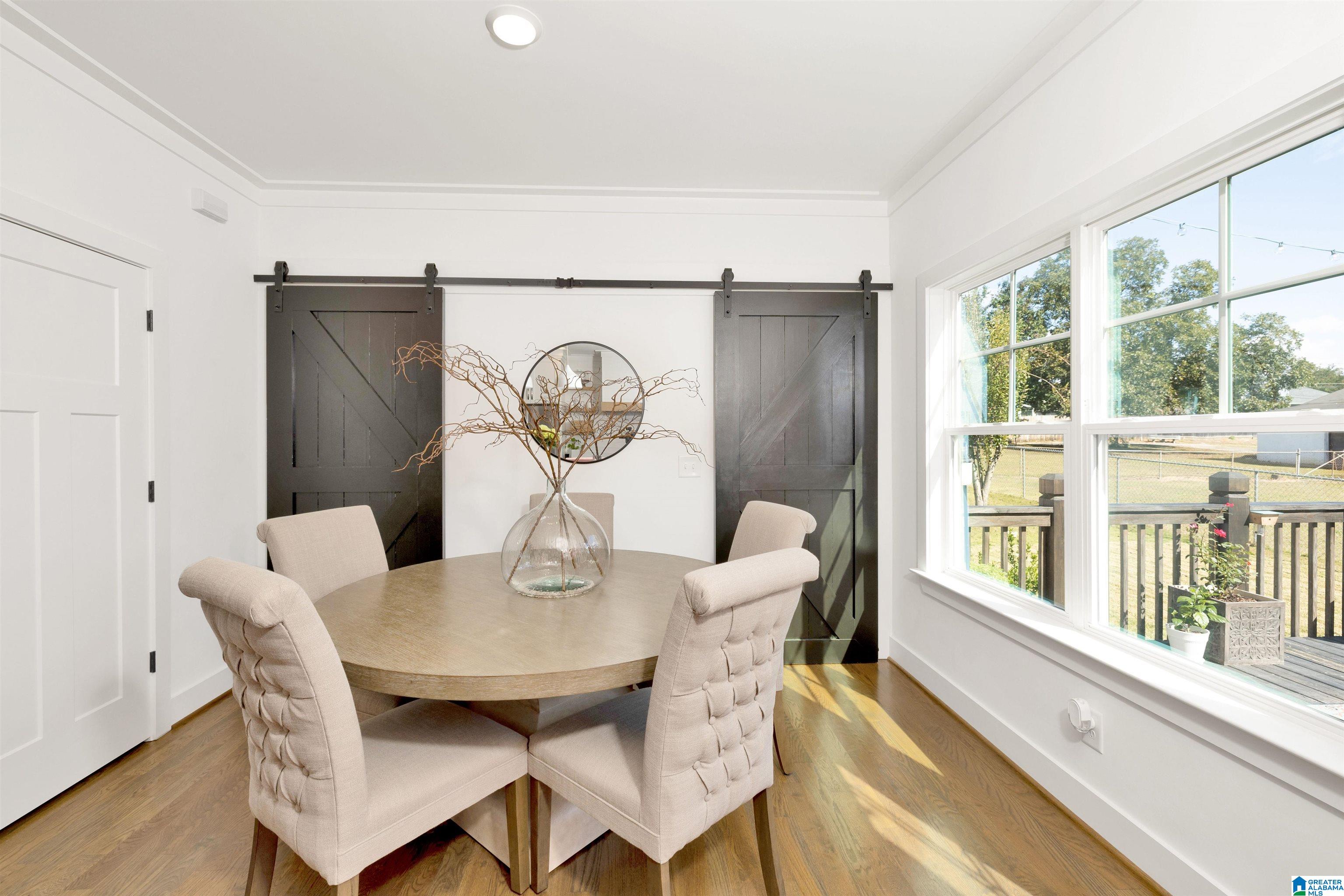909 Oak Grove Road Birmingham, AL 35209 - Photo 7 of 38 Gallery Image 7