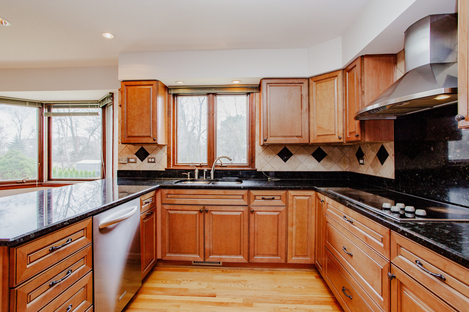 1900 Landwehr Road Northbrook, IL 60062 - Photo 20 of 55 Gallery Image 20