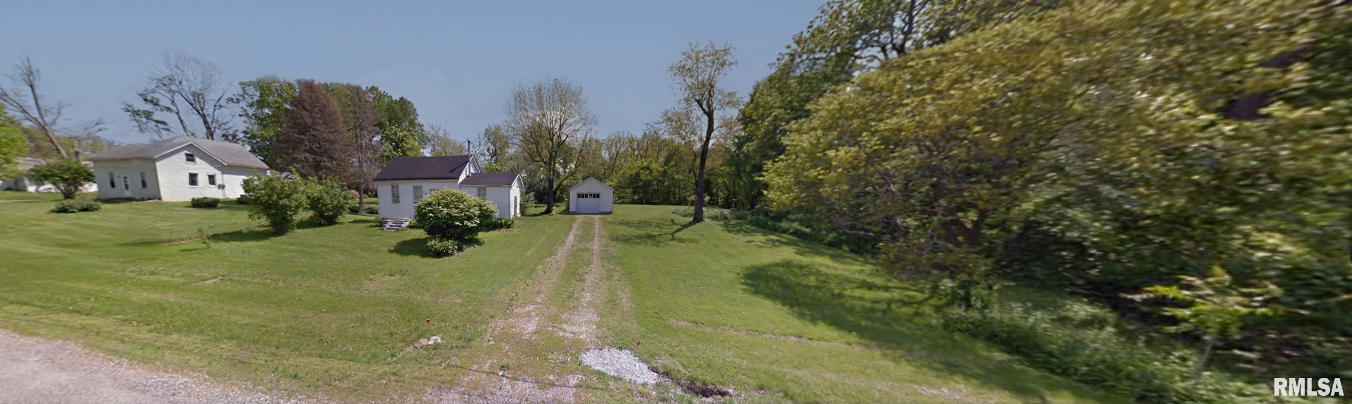 320 Le Claire Street Warsaw, IL 62379 - Photo 3 of 4