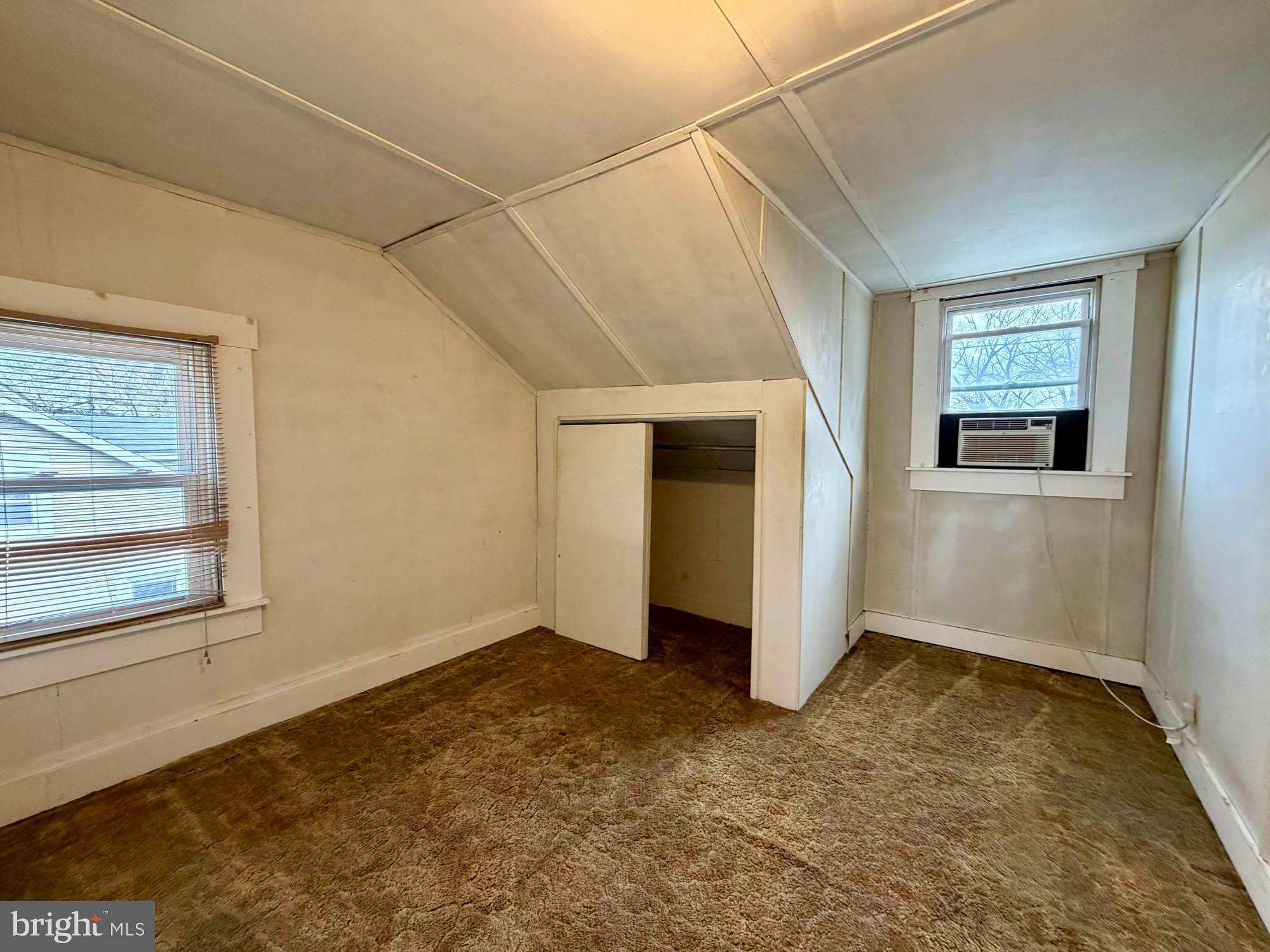 8224 Fort Smallwood Road Baltimore, MD 21226 - Photo 16 of 32