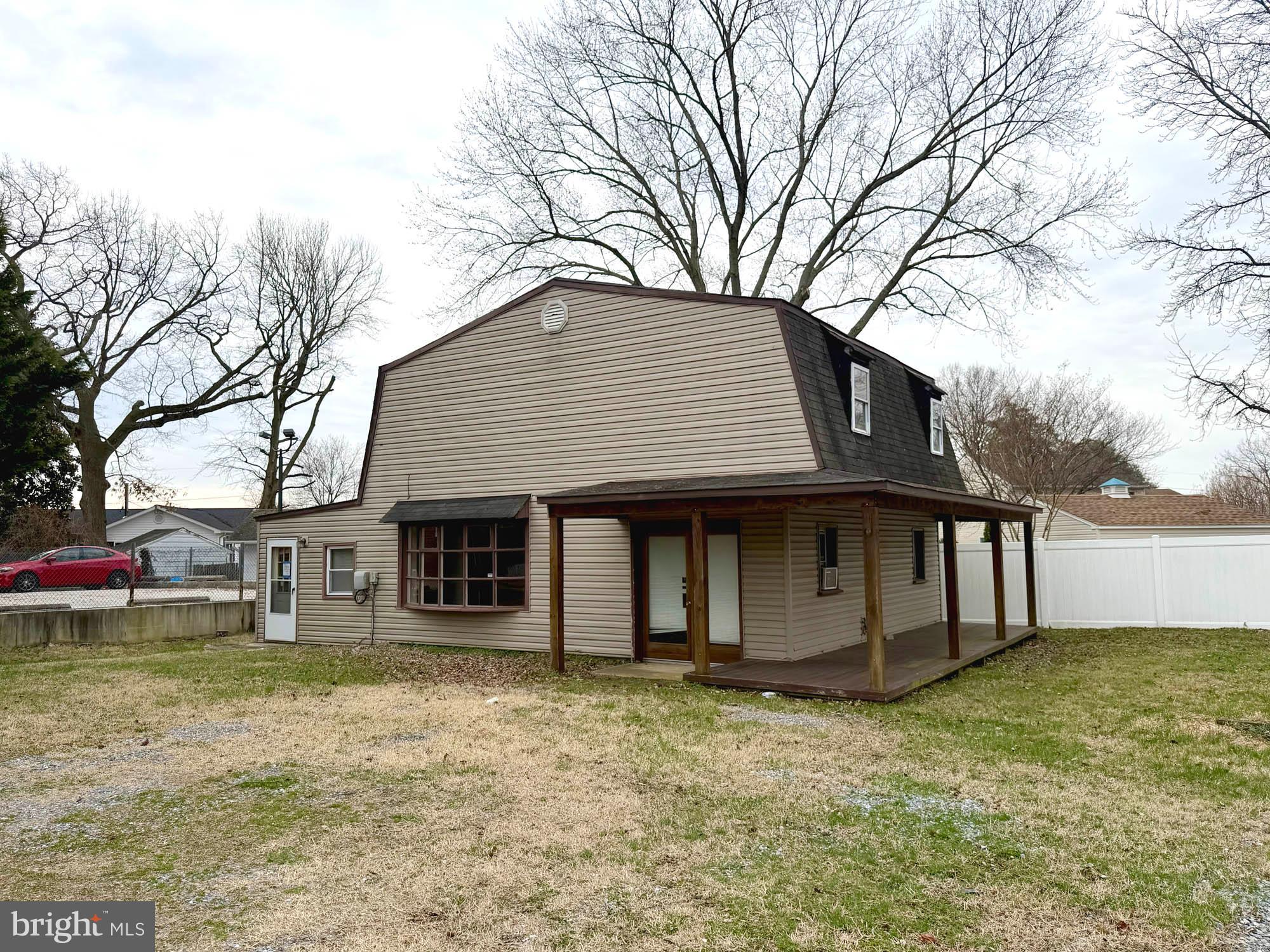 8224 Fort Smallwood Road Baltimore, MD 21226 - Photo 19 of 32