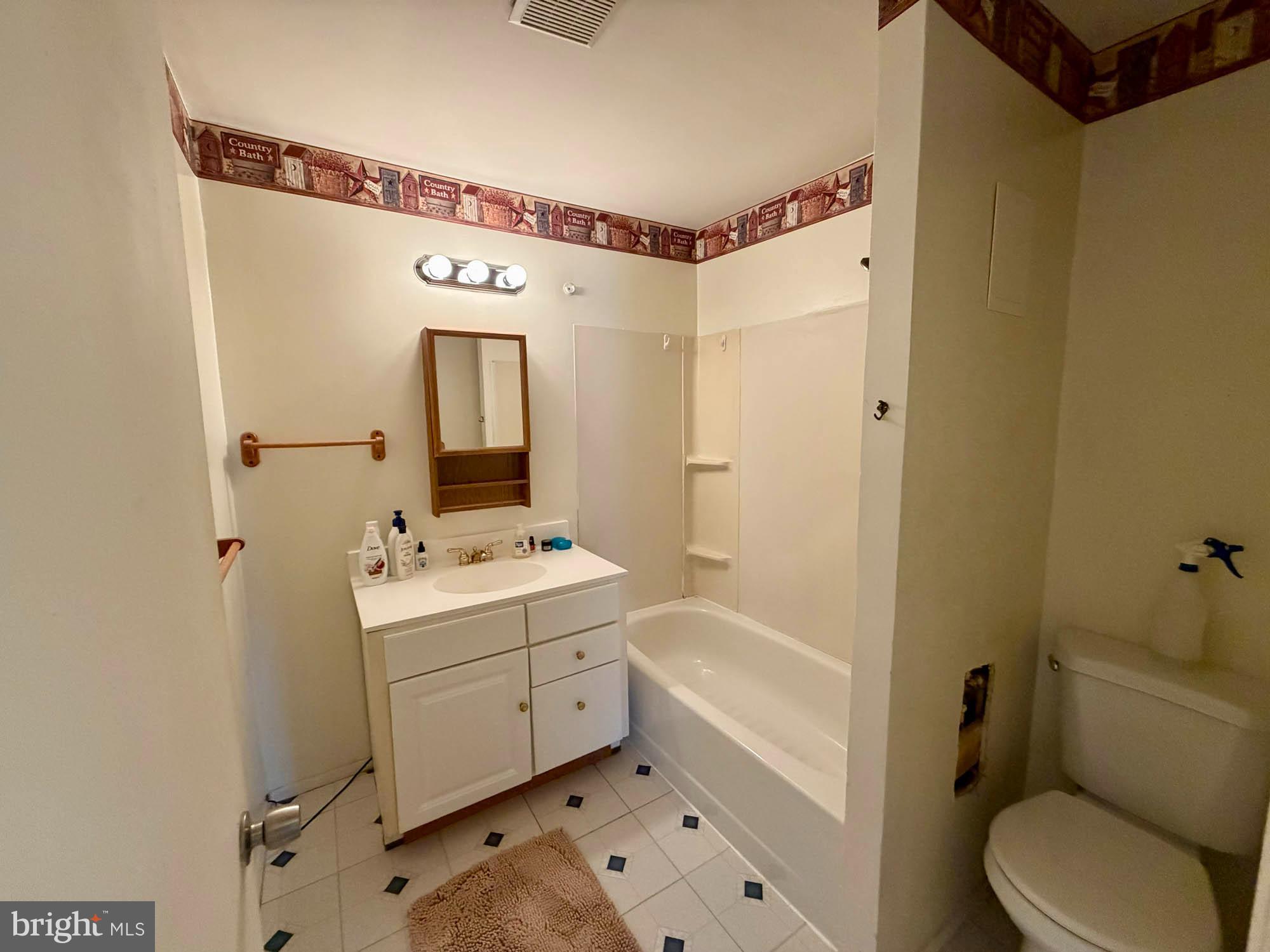 8224 Fort Smallwood Road Baltimore, MD 21226 - Photo 27 of 32