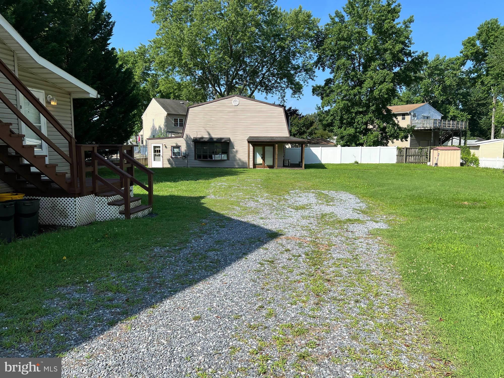 8224 Fort Smallwood Road Baltimore, MD 21226 - Photo 30 of 32