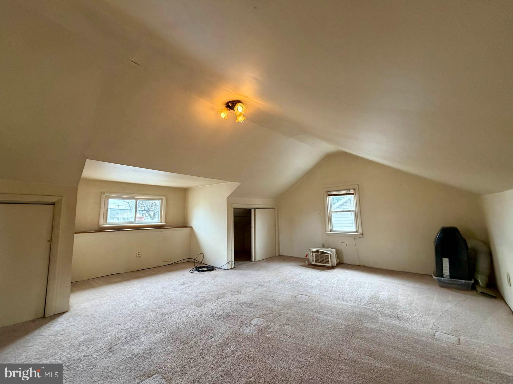 8224 Fort Smallwood Road Baltimore, MD 21226 - Photo 8 of 32