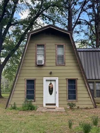 $129,000 | 1030 Lakeside Drive, Fort Towson, OK 74735