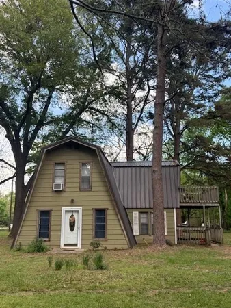 $129,000 | 1030 Lakeside Drive, Fort Towson, OK 74735