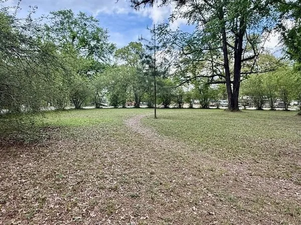 $129,000 | 1030 Lakeside Drive, Fort Towson, OK 74735