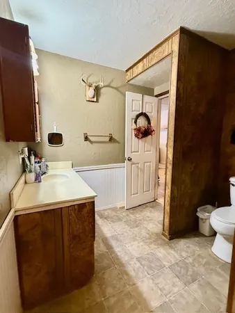 $129,000 | 1030 Lakeside Drive, Fort Towson, OK 74735