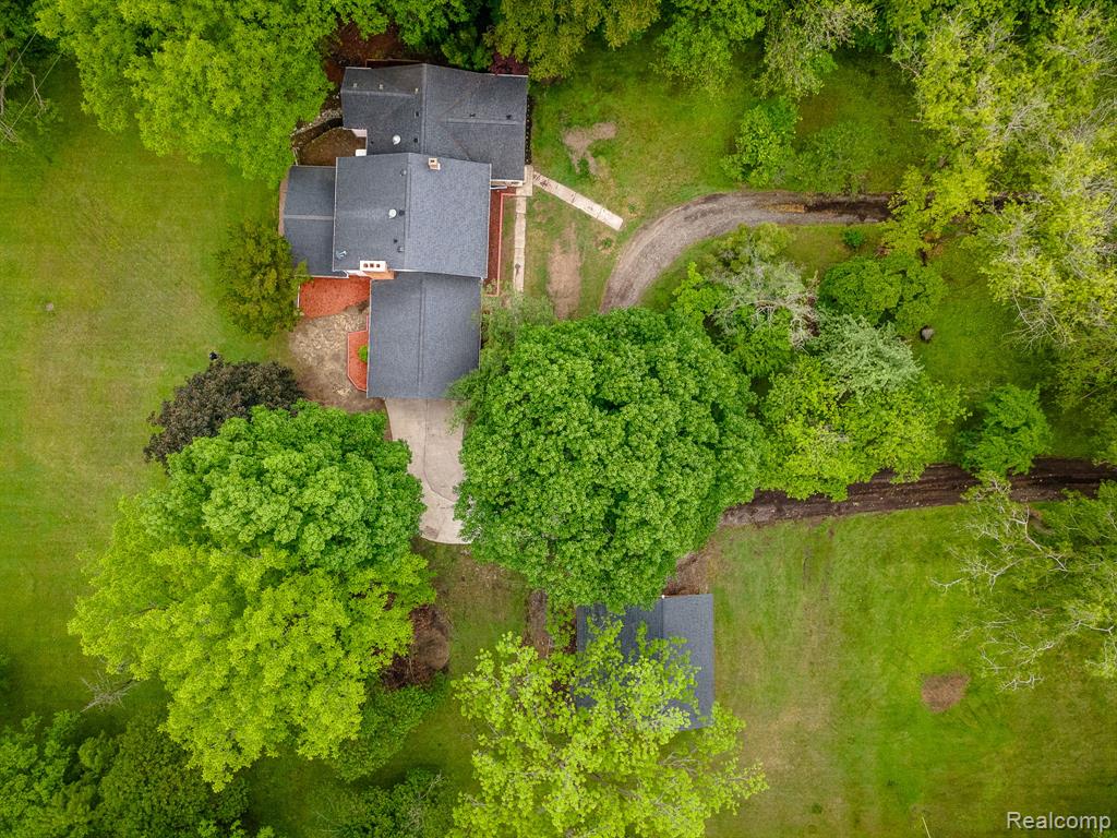 22191 Bell Road New Boston, MI 48164 - Photo 49 of 56