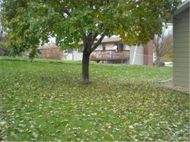 4211 Manorview Drive Northwest Rochester, MN 55901 - Photo 2 of 17