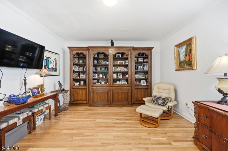 2 Stone Ridge Court Little Falls, NJ 07424 - Photo 10 of 48 Gallery Image 10