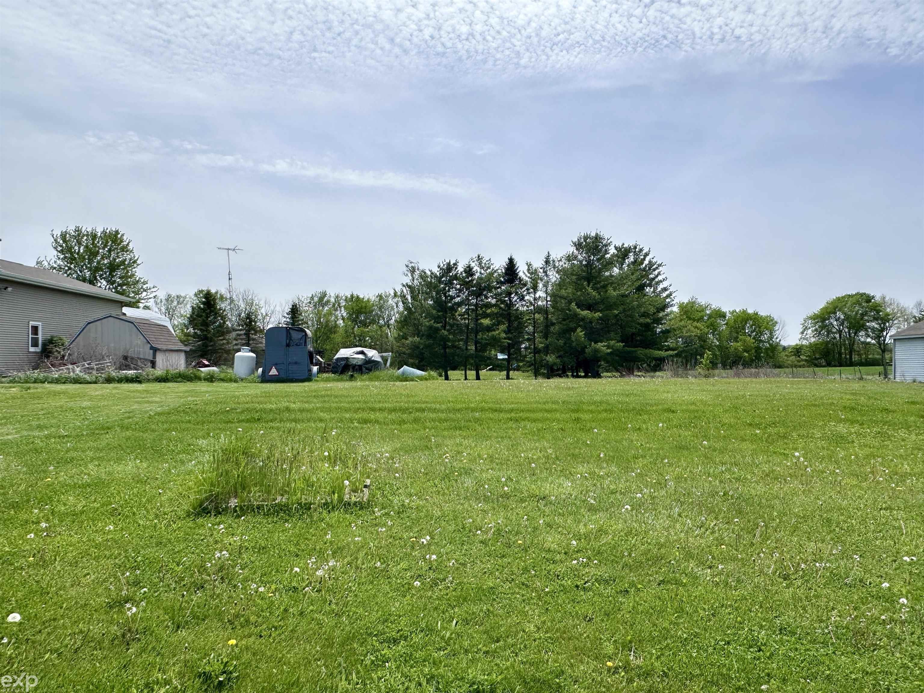 8787 Wildcat Road Jeddo, MI 48032 - Photo 16 of 27