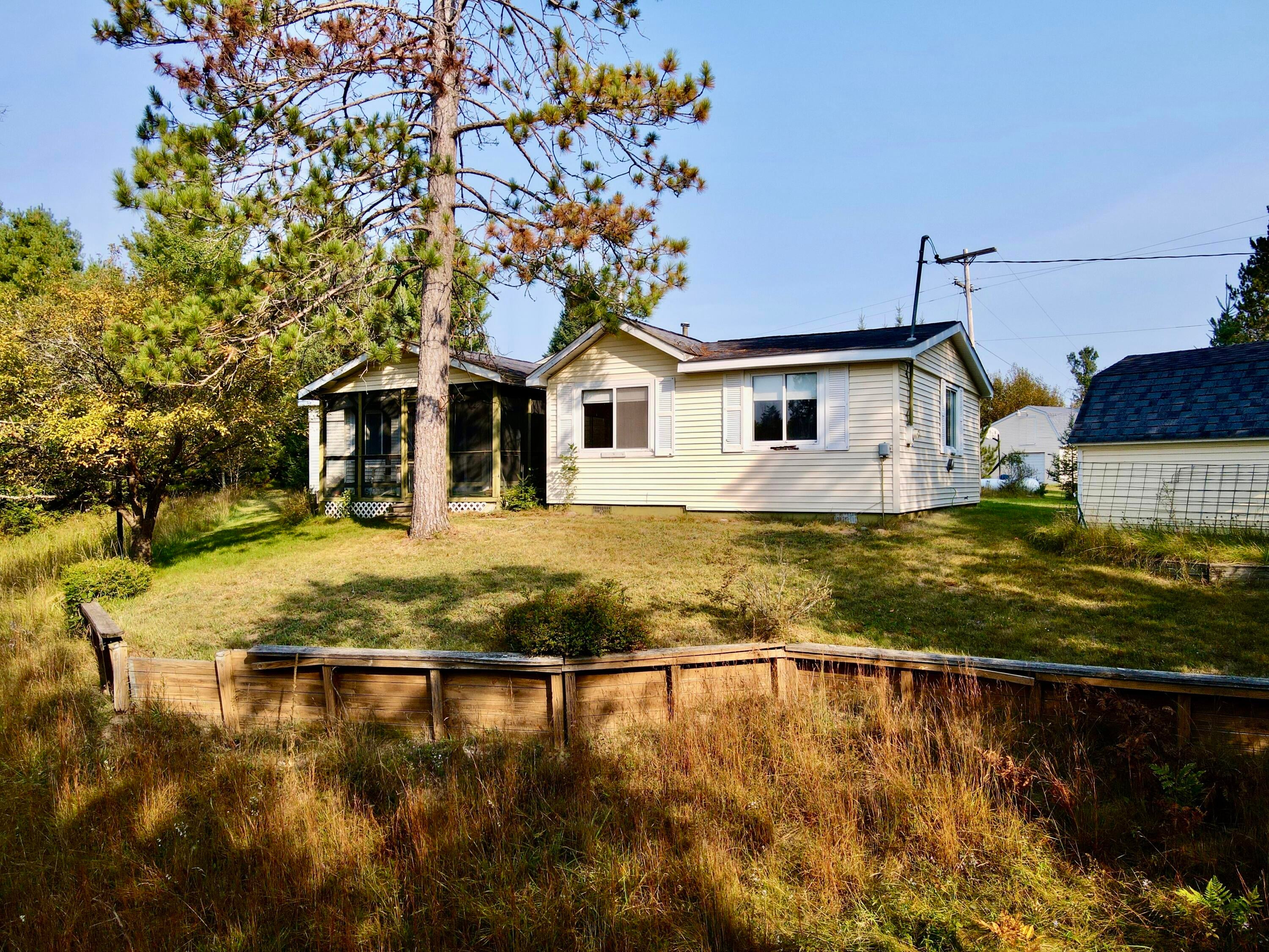 3129 Big Creek Road Lewiston, MI 49756 - Photo 6 of 38 Gallery Image 6