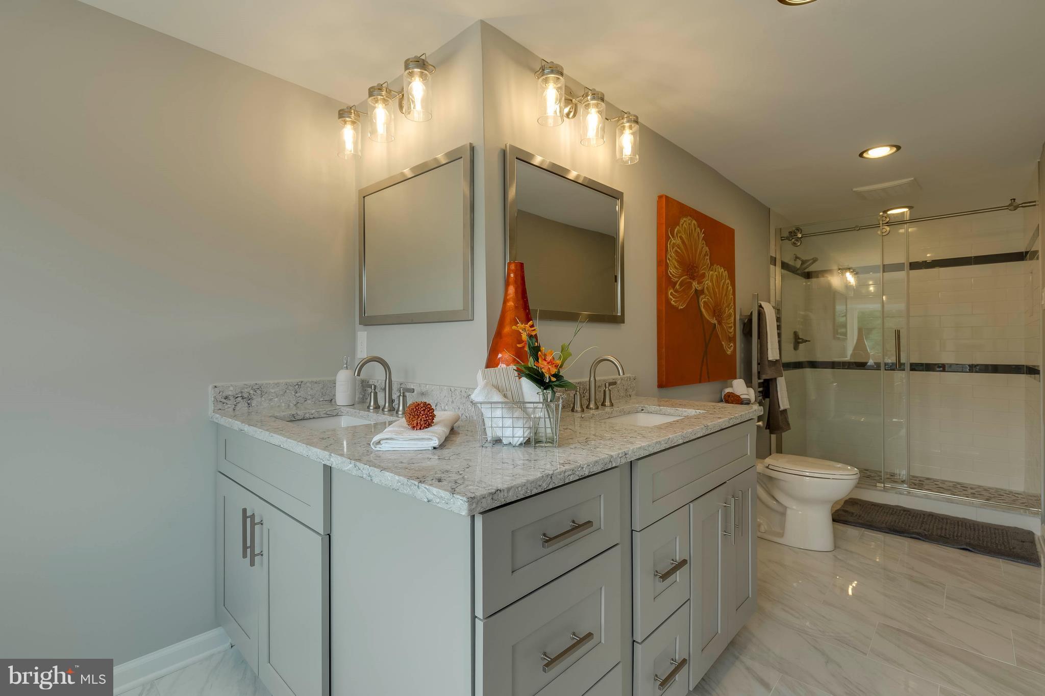 2708 Calkins Road Herndon, VA 20171 - Photo 16 of 30 Bath (Master)
