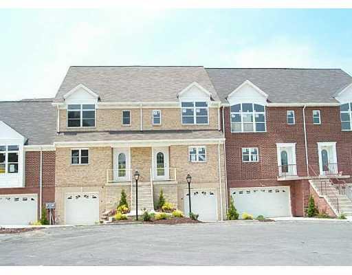 U1015 Prairie Court, Unit 1015 Freeport, PA 16229 - Photo 1 of 1