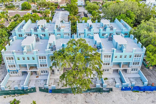 $15,000,000 | 824 Southeast 12th Court, Fort Lauderdale, FL 33316