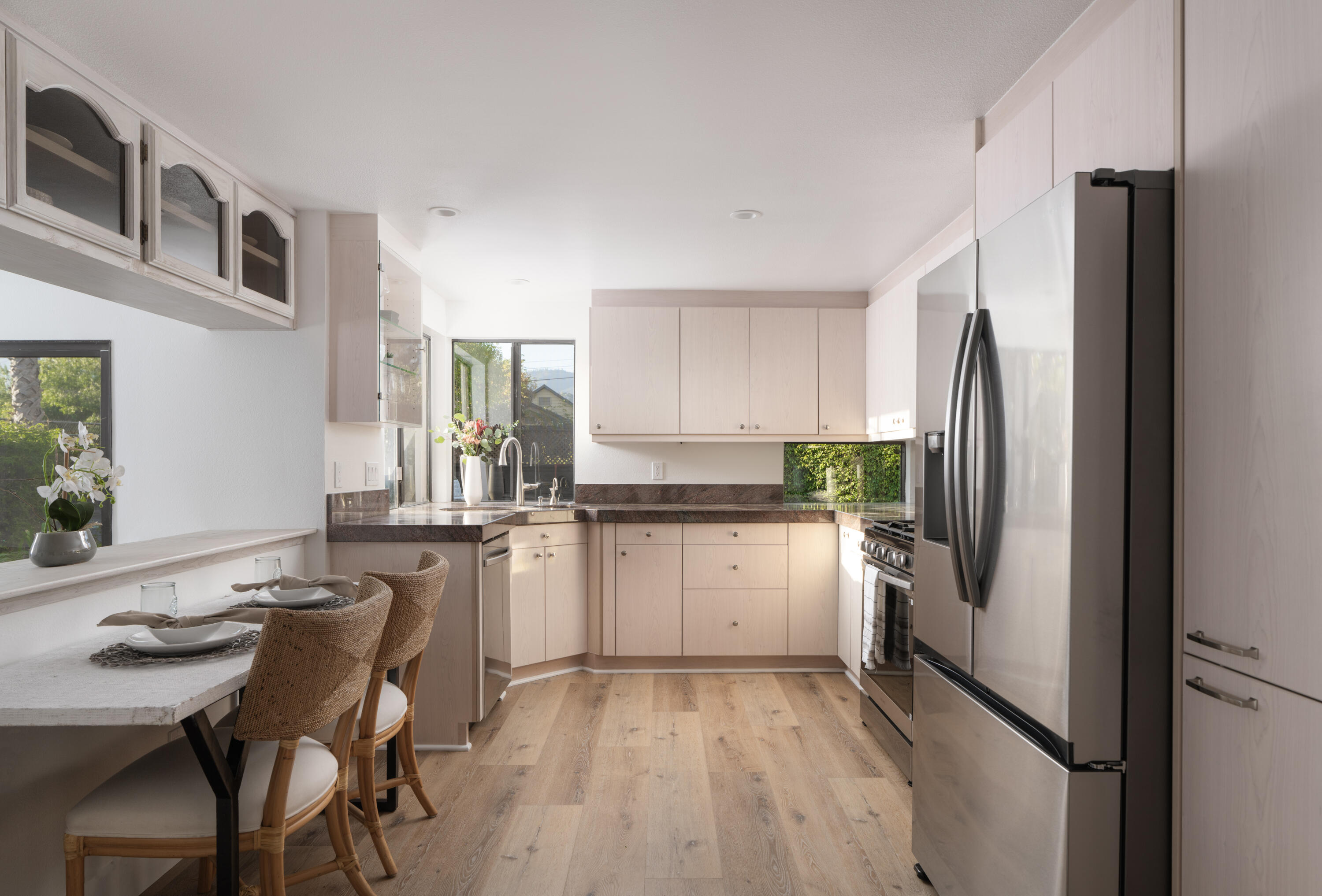 778 Dos Hermanos Road Santa Barbara, CA 93111 - Photo 6 of 23 Kitchen
