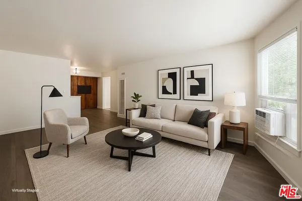 $1,825 | 5319 Vantage Avenue, Unit 5, Valley Village, CA 91607