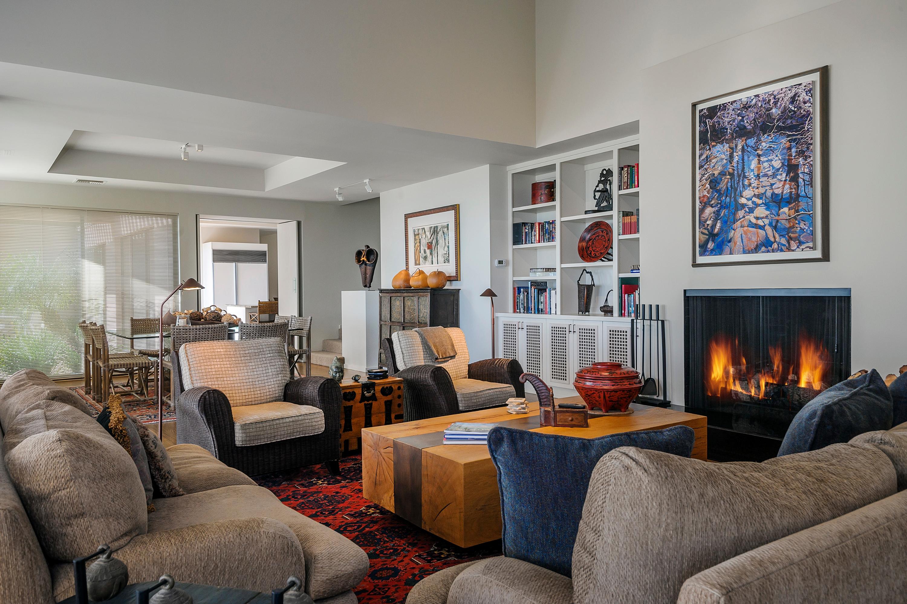 701 Toro Canyon Road Montecito, CA 93108 - Photo 3 of 14 Living Room