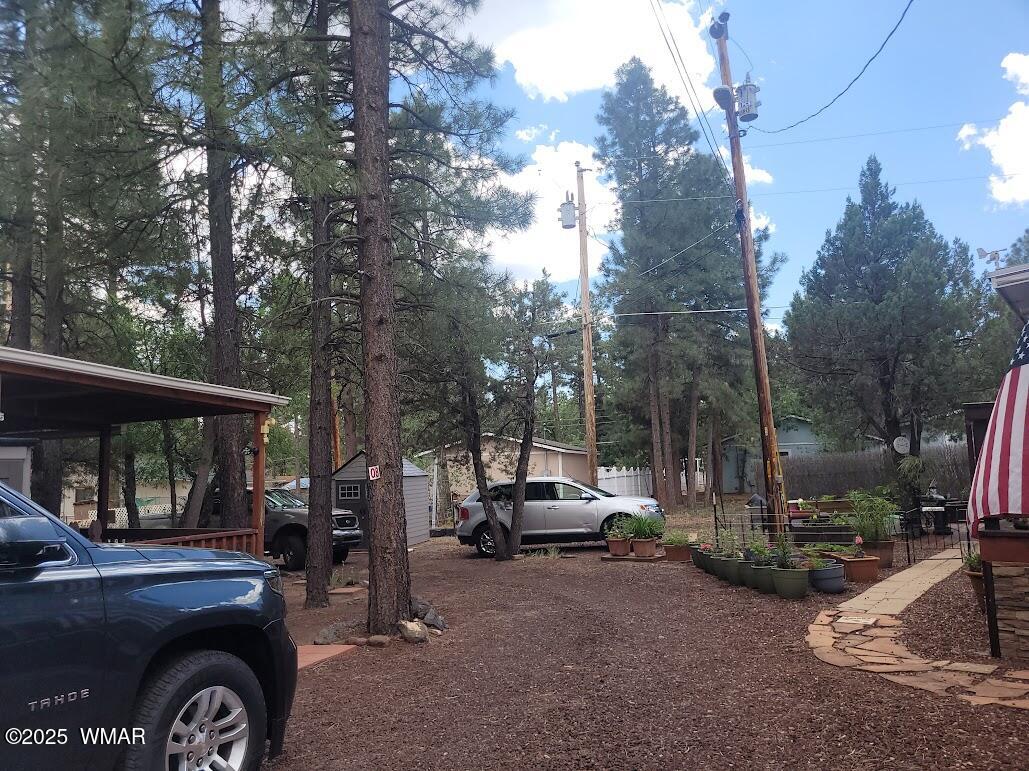 1930 Larson Road, Unit 8 Lakeside, AZ 85929 - Photo 20 of 26 20250609_121151 Parking