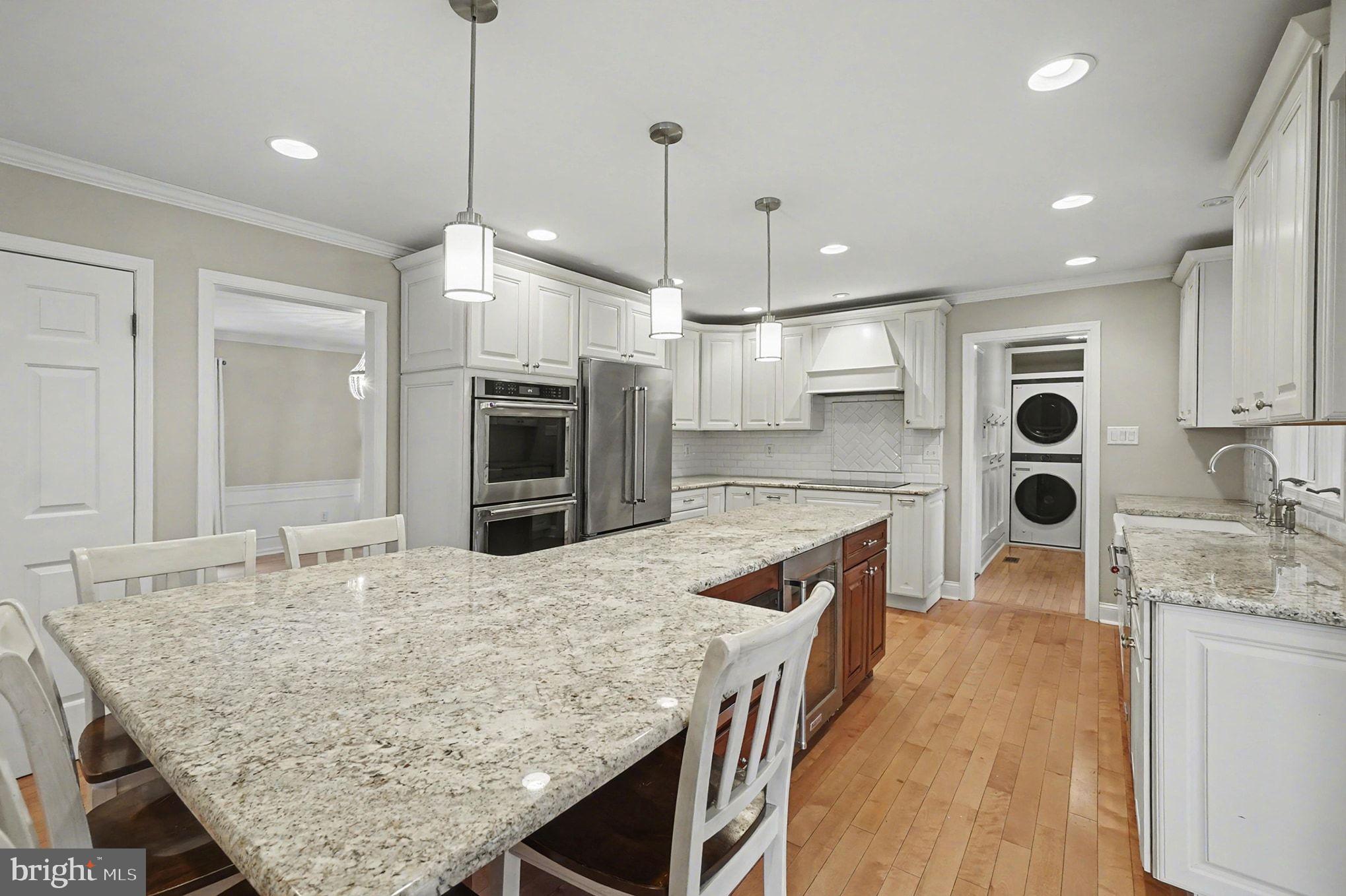 1709 Campbell Road Forest Hill, MD 21050 - Photo 6 of 58 Kitchen - Island with Bar Seating (5 - 6 people)