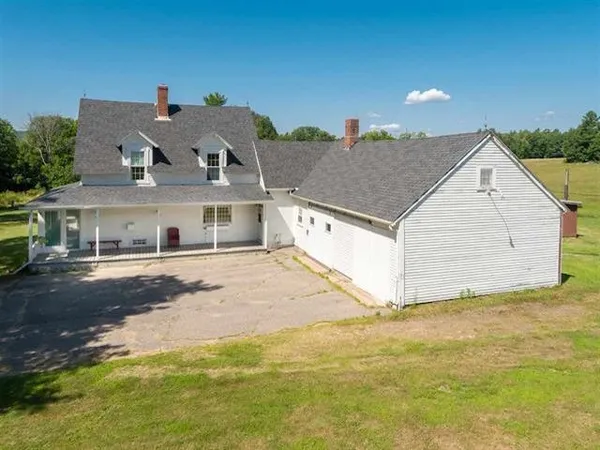 $949,000 | 350 N Road, Salisbury, NH 03235