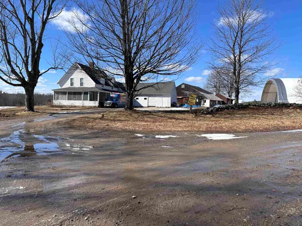 $949,000 | 350 N Road, Salisbury, NH 03235