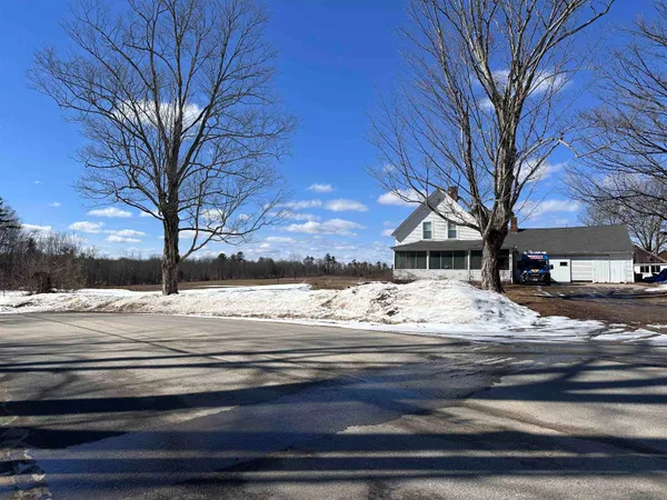 $949,000 | 350 N Road, Salisbury, NH 03235