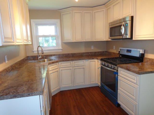 529 Center Hill Road Plum, PA 15239 - Photo 5 of 15