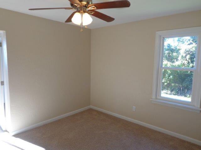 529 Center Hill Road Plum, PA 15239 - Photo 8 of 15