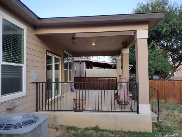 $2,500 | 11212 Hill Top Loop, Helotes, TX 78023