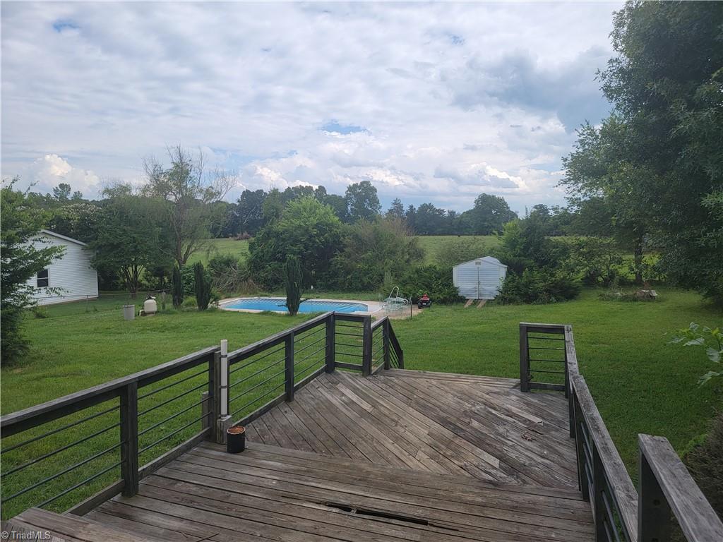 2505 Banner Whitehead Road Sophia, NC 27350 - Photo 2 of 12