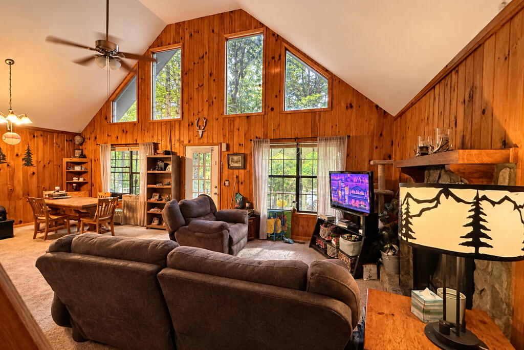 580 Riverwood Road Ellijay, GA 30536 - Photo 5 of 16 Gallery Image 5
