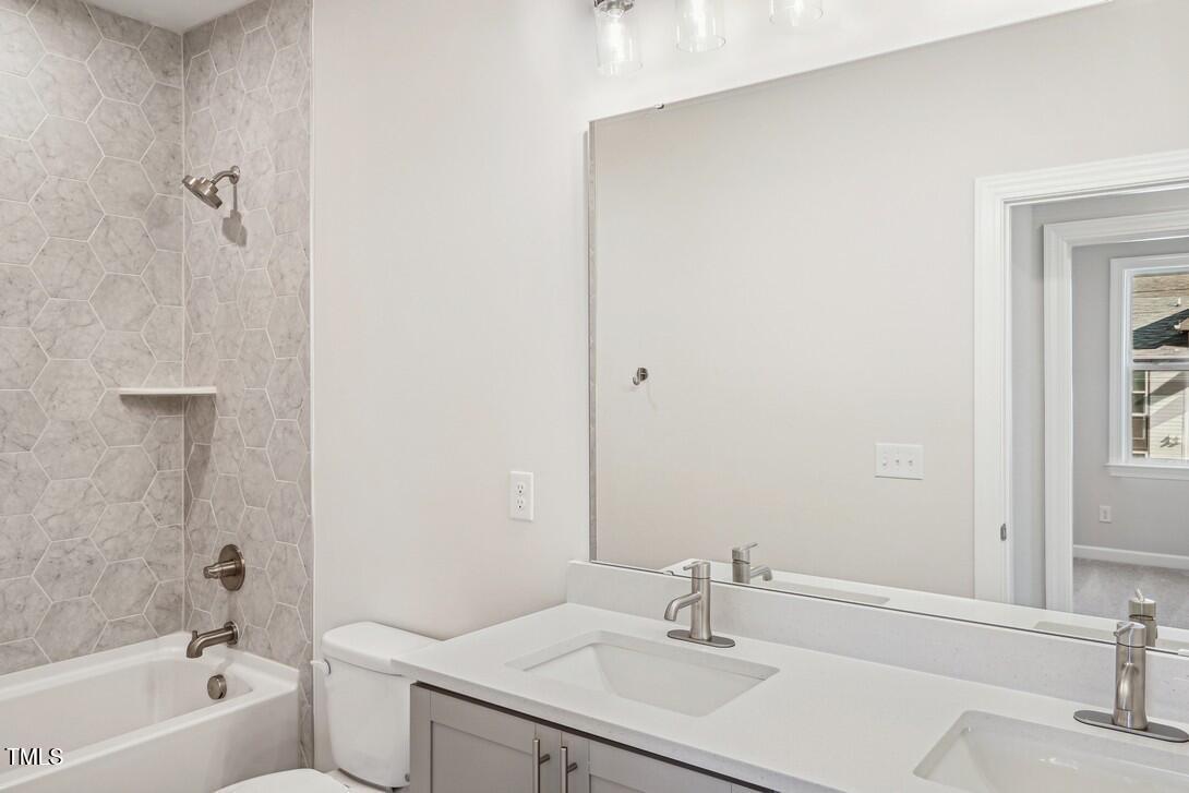 4710 Cypress Tree Lane Raleigh, NC 27612 - Photo 15 of 19 Secondary Bath