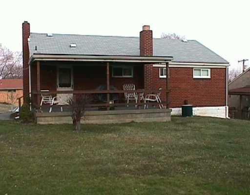 5254 Meadowcrest Road Baldwin, PA 15236 - Photo 6 of 7 Patio/Deck.