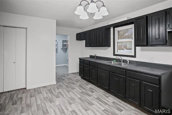 $107,000 | 106 Lyndel Street, Pleasant Hill, IL 62366