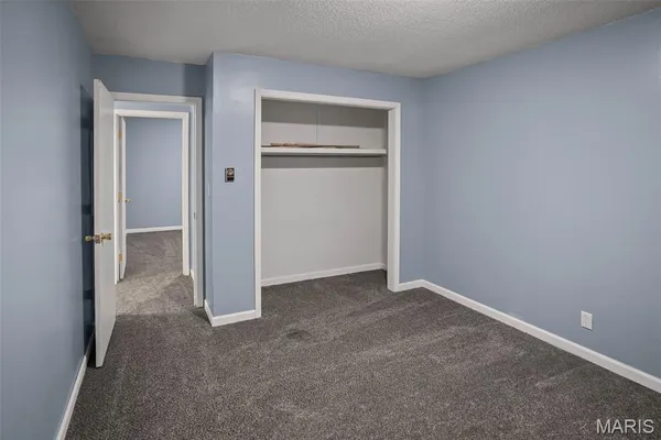 $107,000 | 106 Lyndel Street, Pleasant Hill, IL 62366