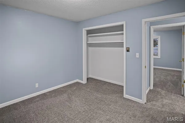 $112,500 | 106 Lyndel Street, Pleasant Hill, IL 62366