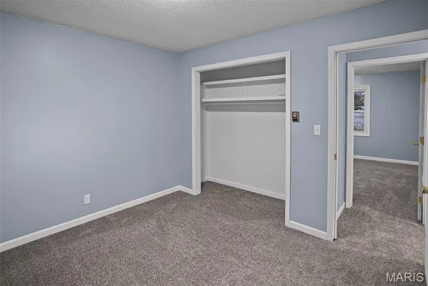 $112,500 | 106 Lyndel Street, Pleasant Hill, IL 62366