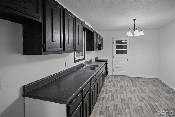 $112,500 | 106 Lyndel Street, Pleasant Hill, IL 62366