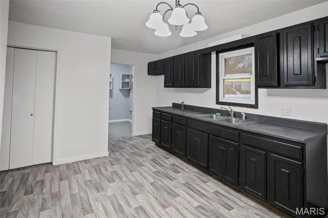 $115,000 | 106 Lyndel Street, Pleasant Hill, IL 62366