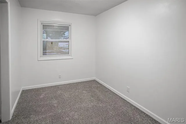 $115,000 | 106 Lyndel Street, Pleasant Hill, IL 62366