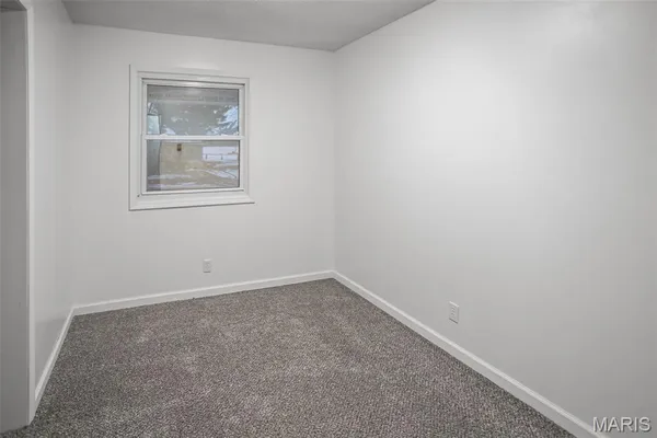 $107,000 | 106 Lyndel Street, Pleasant Hill, IL 62366