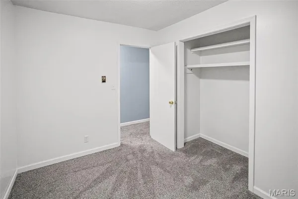 $112,500 | 106 Lyndel Street, Pleasant Hill, IL 62366