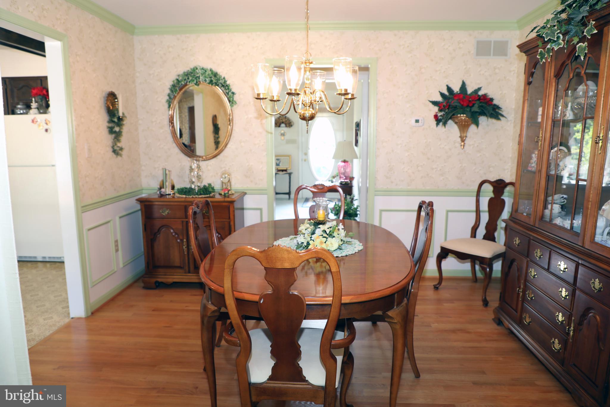 7839 Ridge Road Frederick, MD 21702 - Photo 26 of 63 Crown Molding and Chair Rail for Dining Room