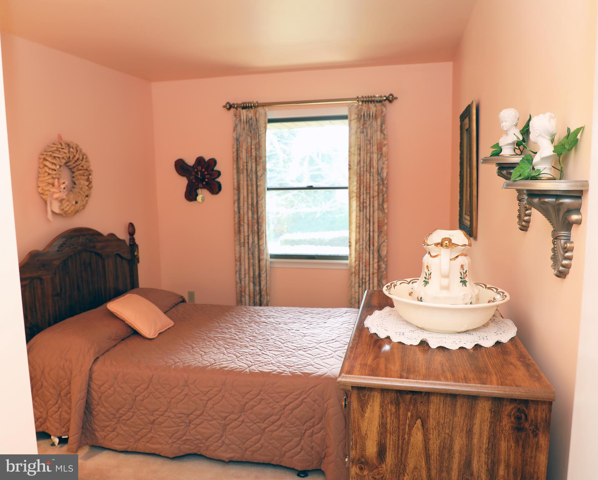 7839 Ridge Road Frederick, MD 21702 - Photo 30 of 63 Bedroom 2 door view
