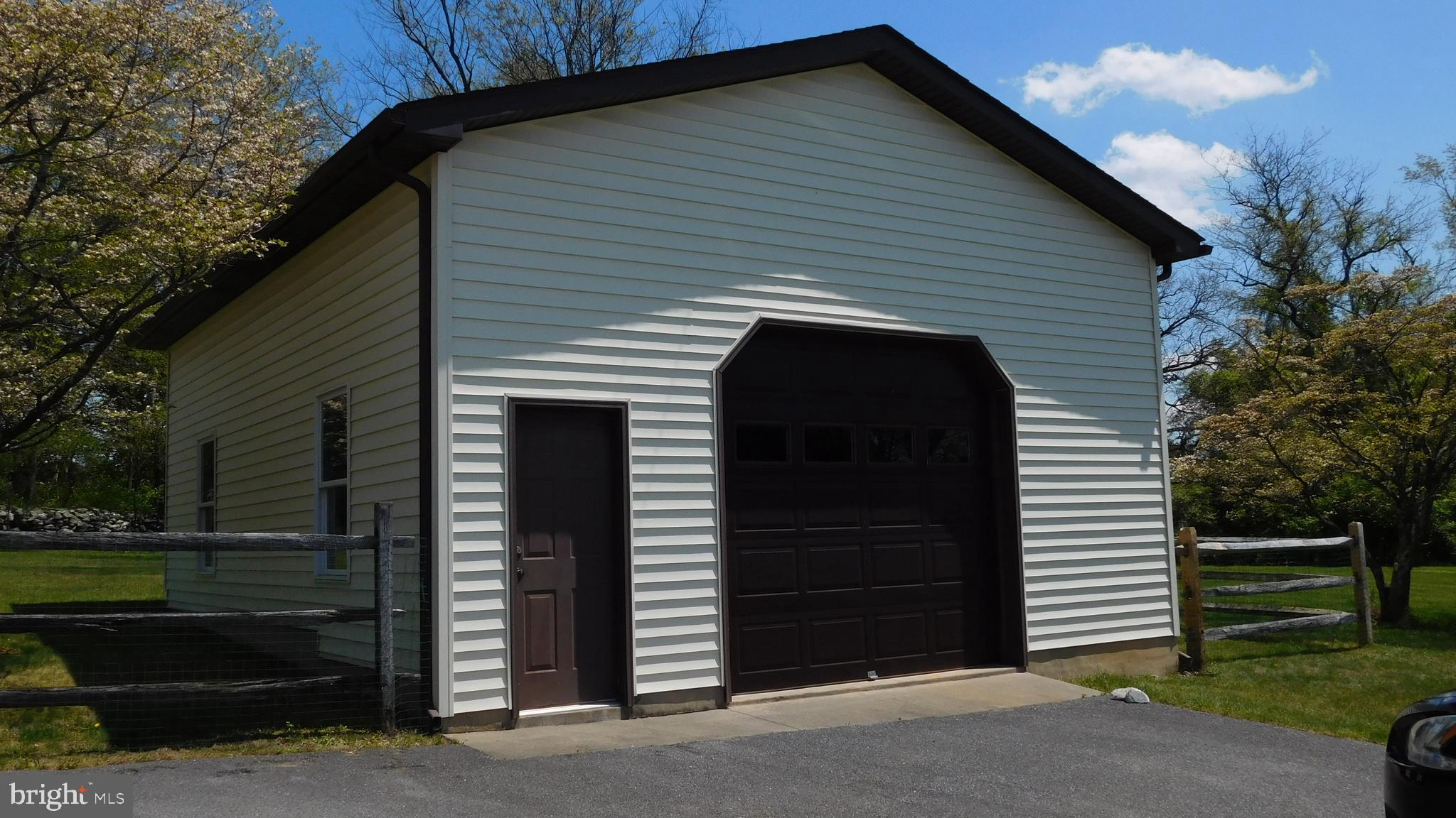 7839 Ridge Road Frederick, MD 21702 - Photo 7 of 63 Extra Tall detached garage for trucks /Supplies