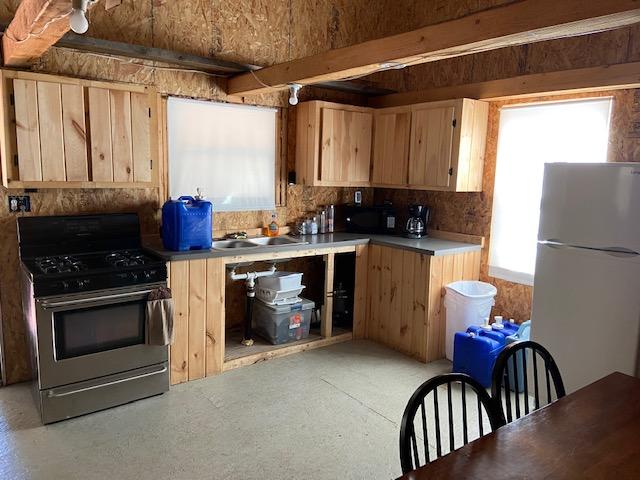 125 Packard Road Monson, ME 04464 - Photo 12 of 26 IMG_2146 (1)